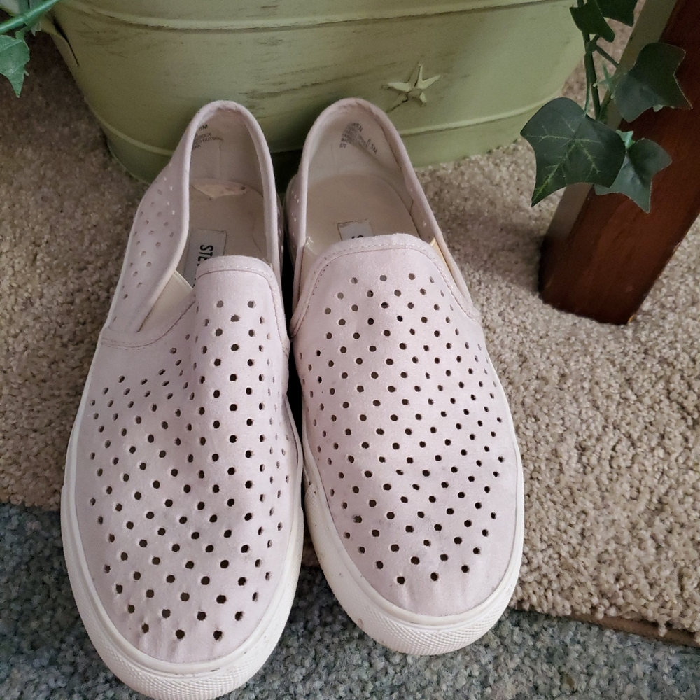 Steve Madden sneakers